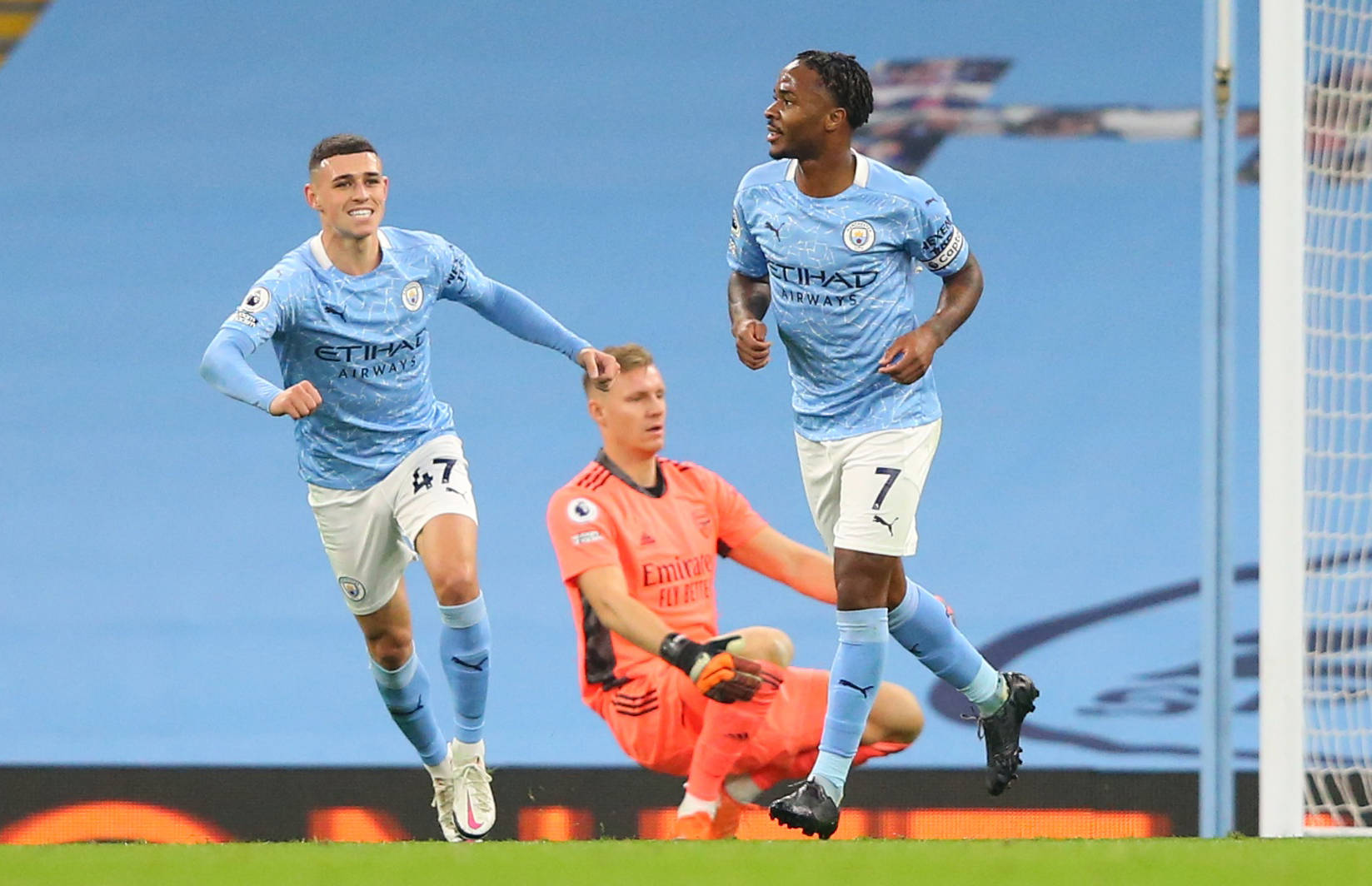 台上继续展 台上继续展